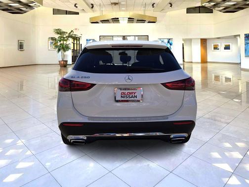 2023 Mercedes-Benz GLA 250 Base