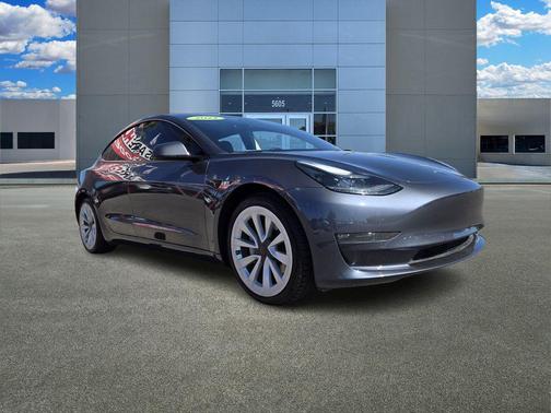 2022 Tesla Model 3 Long Range