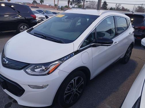 Summit White 2021 Chevrolet Bolt EV FWD Premier