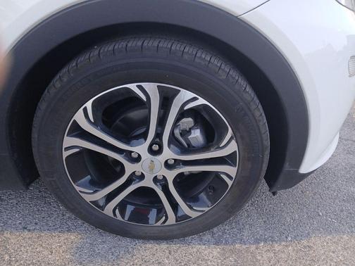 Summit White 2021 Chevrolet Bolt EV FWD Premier