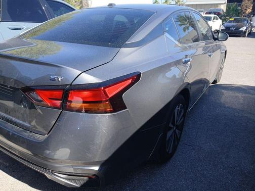 Gun Metallic 2022 Nissan Altima 2.5 SV