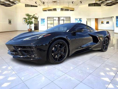 2022 Chevrolet Corvette Stingray w/2LT