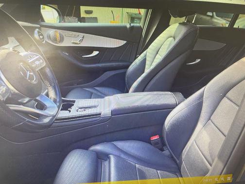2021 Mercedes-Benz GLC 300 4MATIC