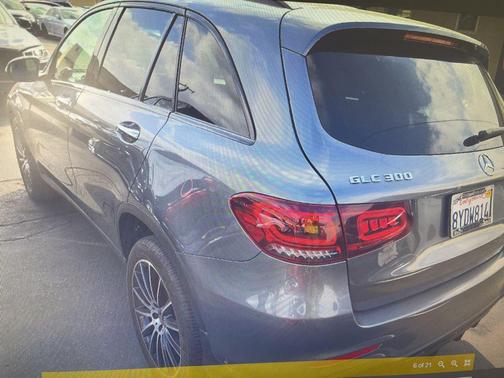 2021 Mercedes-Benz GLC 300 4MATIC