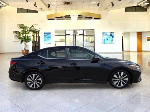 Super Black 2020 Nissan Sentra SV