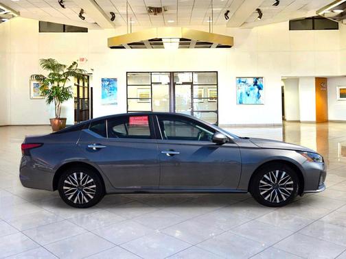Gun Metallic 2025 Nissan Altima 2.5 SV