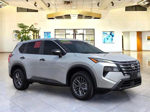 Brilliant Silver Metallic 2024 Nissan Rogue S