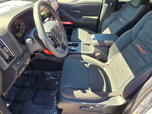 2025 Nissan Frontier PRO-X