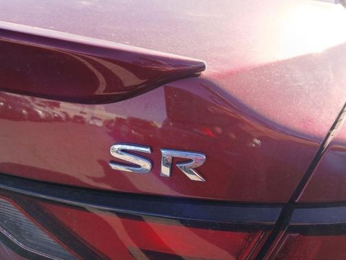 Scarlet 2021 Nissan Sentra SR
