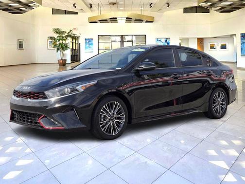 Aurora Black 2023 Kia Forte GT-Line