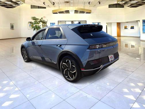 2023 Hyundai IONIQ 5 SE