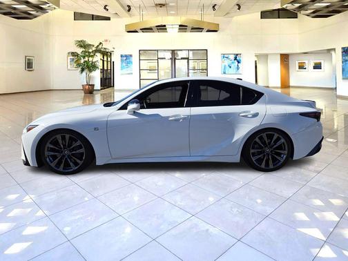 2022 Lexus IS 350 Base
