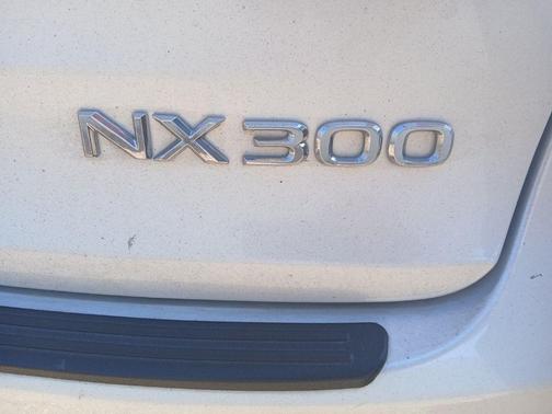 White Pearl 2018 Lexus NX 300 Base