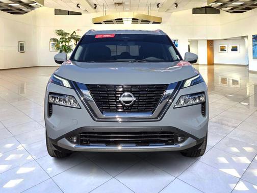 2022 Nissan Rogue Platinum