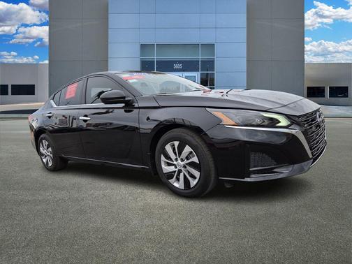 2025 Nissan Altima S FWD