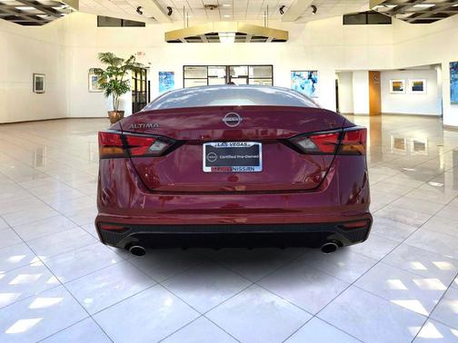 2024 Nissan Altima SR FWD