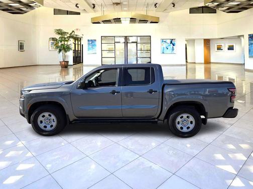 2023 Nissan Frontier S
