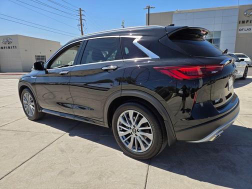 2025 INFINITI QX50 Luxe AWD