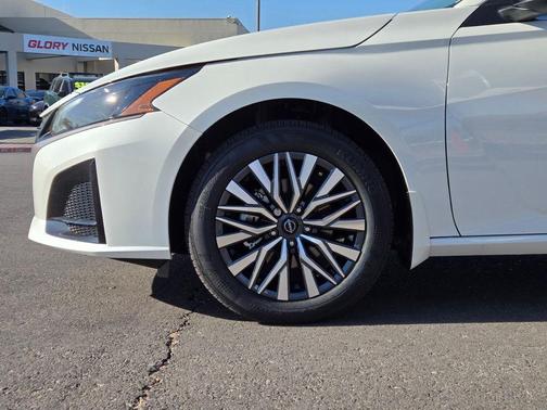 White Pearl 2026 Nissan Altima 2.5 SV