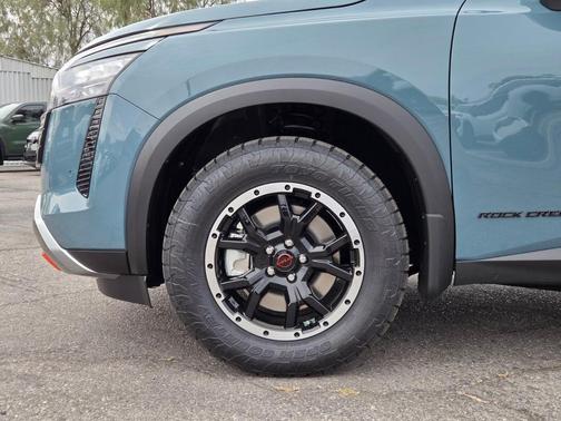 Teal 2026 Nissan Pathfinder Rock Creek