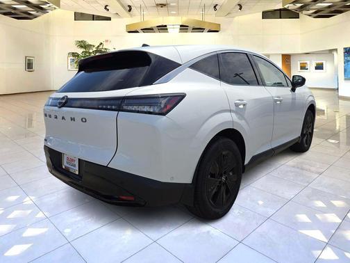 2025 Nissan Murano SV