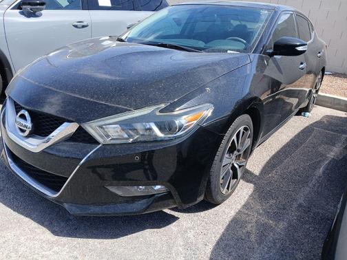 Super Black 2017 Nissan Maxima 3.5 SL