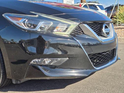 Super Black 2017 Nissan Maxima 3.5 SL