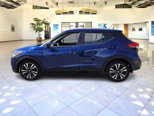 2020 Nissan Kicks SV