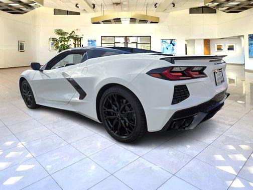2023 Chevrolet Corvette Stingray w/3LT