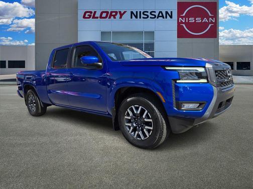 2025 Nissan Frontier SL