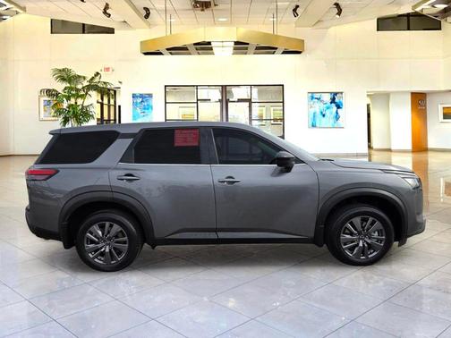 Gun Metallic 2023 Nissan Pathfinder S FWD