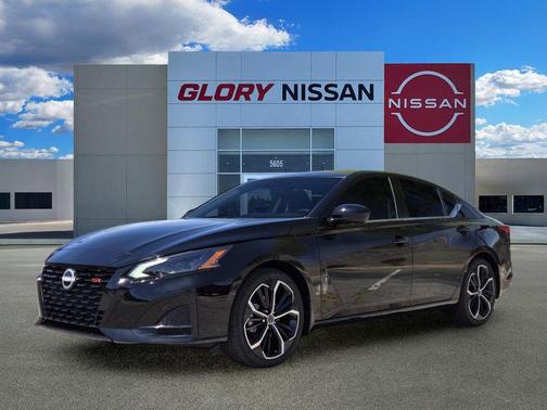 Super Black 2026 Nissan Altima SR FWD Sedan