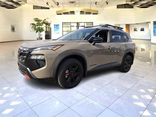 2025 Nissan Rogue Rock Creek