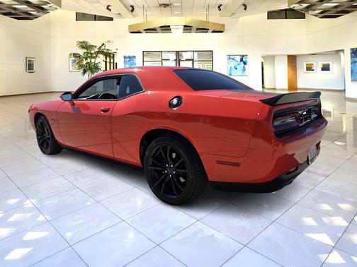 2016 Dodge Challenger R/T