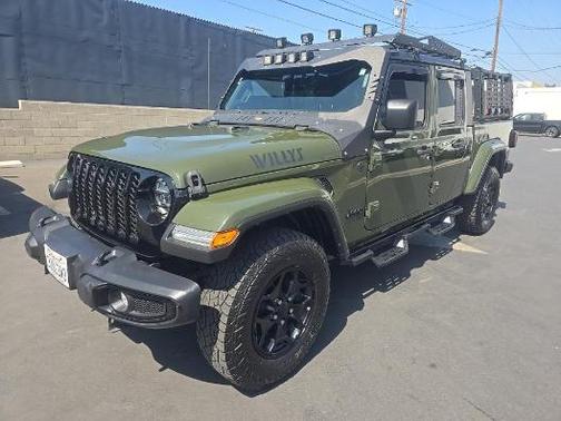 Sarge Green Clearcoat 2022 Jeep Gladiator Willys 4x4