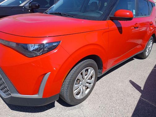 Inferno Red 2023 Kia Soul LX