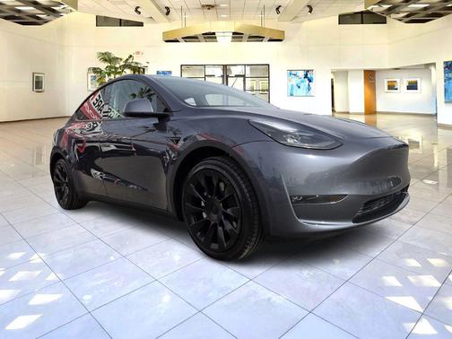 2023 Tesla Model Y Long Range Dual Motor All-Wheel Drive