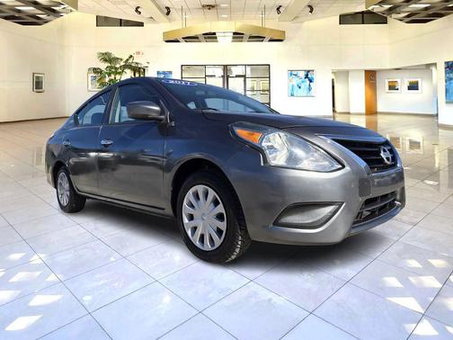2017 Nissan Versa 1.6 SV
