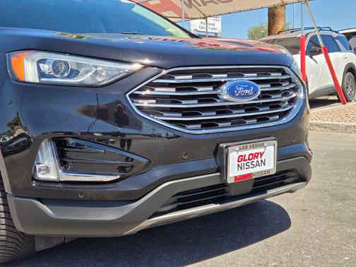Agate Black Metallic 2021 Ford Edge Titanium