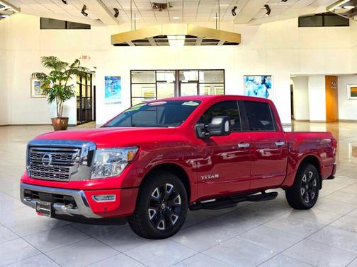Red Alert 2022 Nissan Titan SV