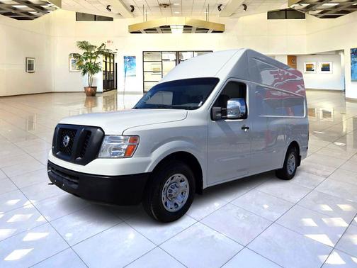 2021 Nissan NV Cargo NV2500 HD SV V8
