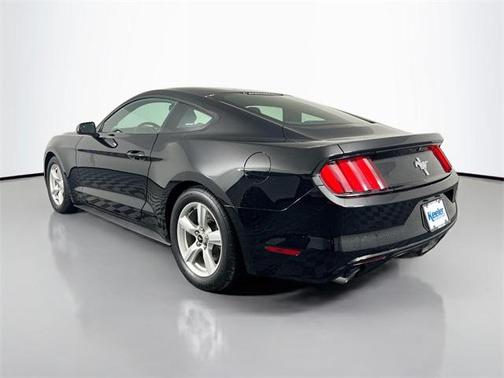 2017 Ford Mustang V6