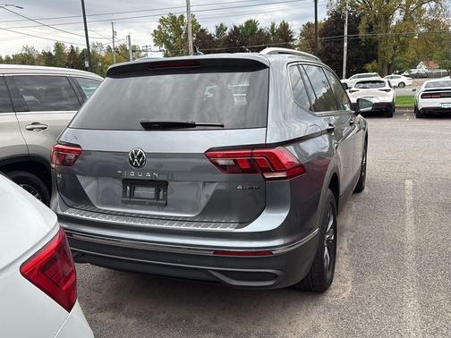 2022 Volkswagen Tiguan 2.0T SE 4MOTION