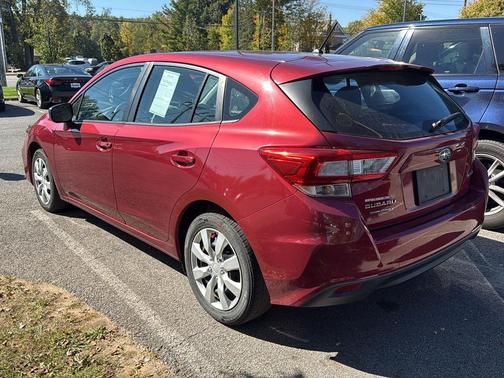 2019 Subaru Impreza 2.0i