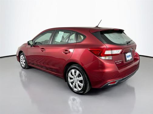 2019 Subaru Impreza 2.0i