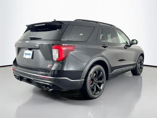 Agate Black Metallic 2022 Ford Explorer ST