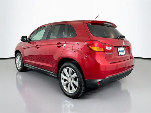 Rally Red Metallic 2015 Mitsubishi Outlander Sport ES