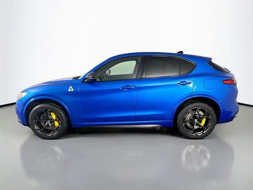 2020 Alfa Romeo Stelvio Quadrifoglio