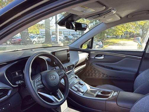 2023 Hyundai SANTA FE SE