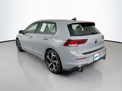 2024 Volkswagen Golf GTI 2.0T SE DSG